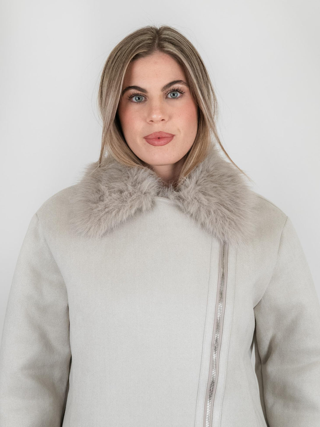 ECOMONTONE PANNA CON PELLICCIA ECOLOGICA B520SILK 28 ANDREA MORANDO 