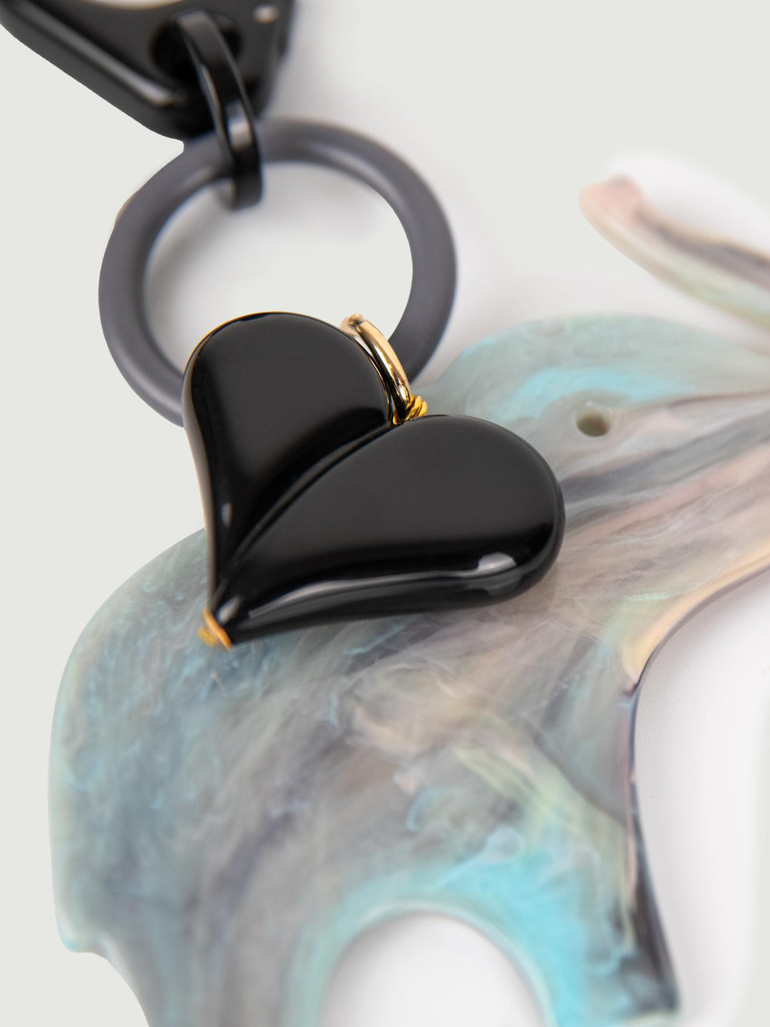 CHARM IN RESINA ELEFANTE GRIGIO E CUORE CHARM ELEFANTE GRIGIO BIMOR 