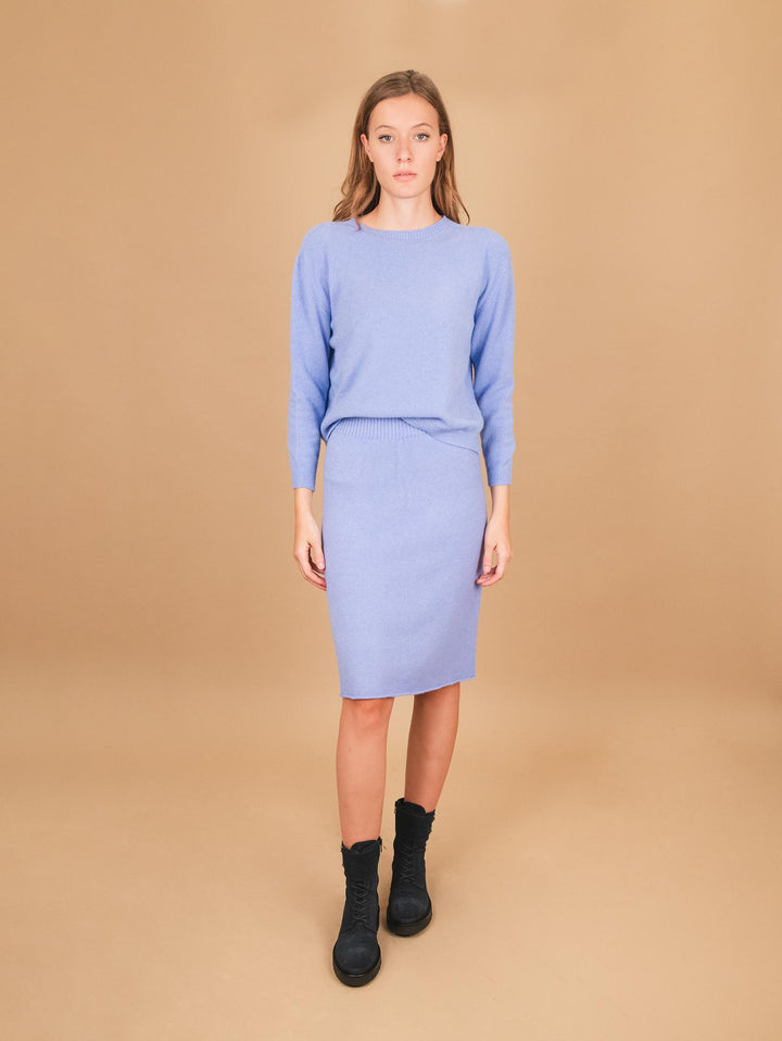 GIROCOLLO IN MAGLIA  CON MICRO SPACCHI LATERALI AZZURRO 0670/15 8013 BIMOR 