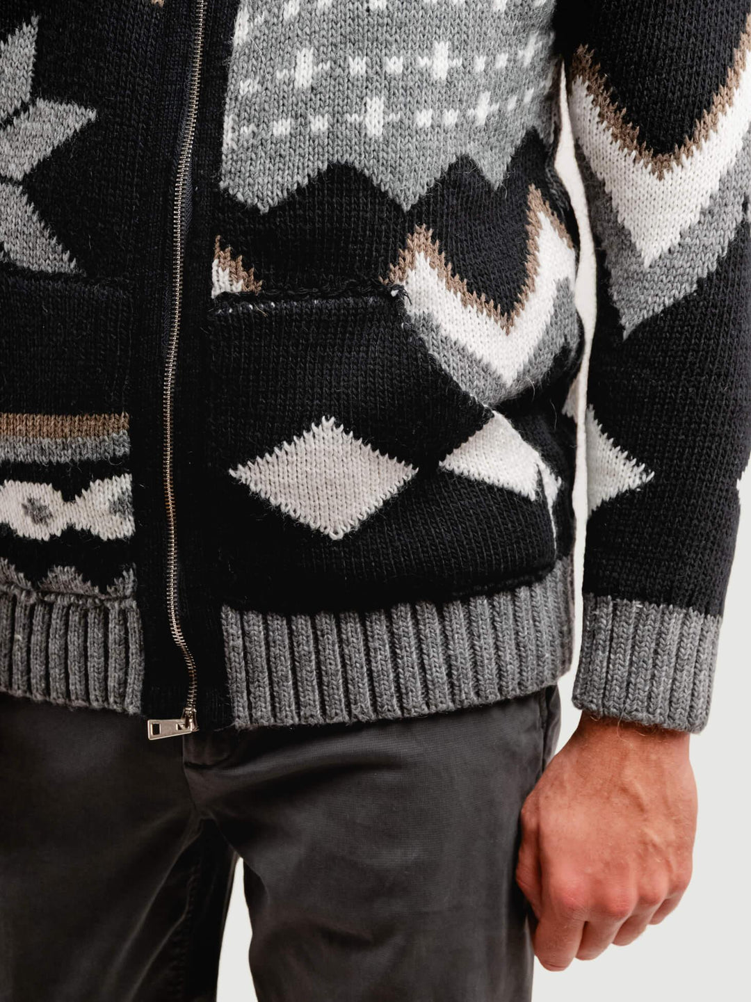 MAGLIONE CON CAPPUCCIO E  ZIP MULTICOLOR MELANDRO BLU/TORTORA ANDREA MORANDO 
