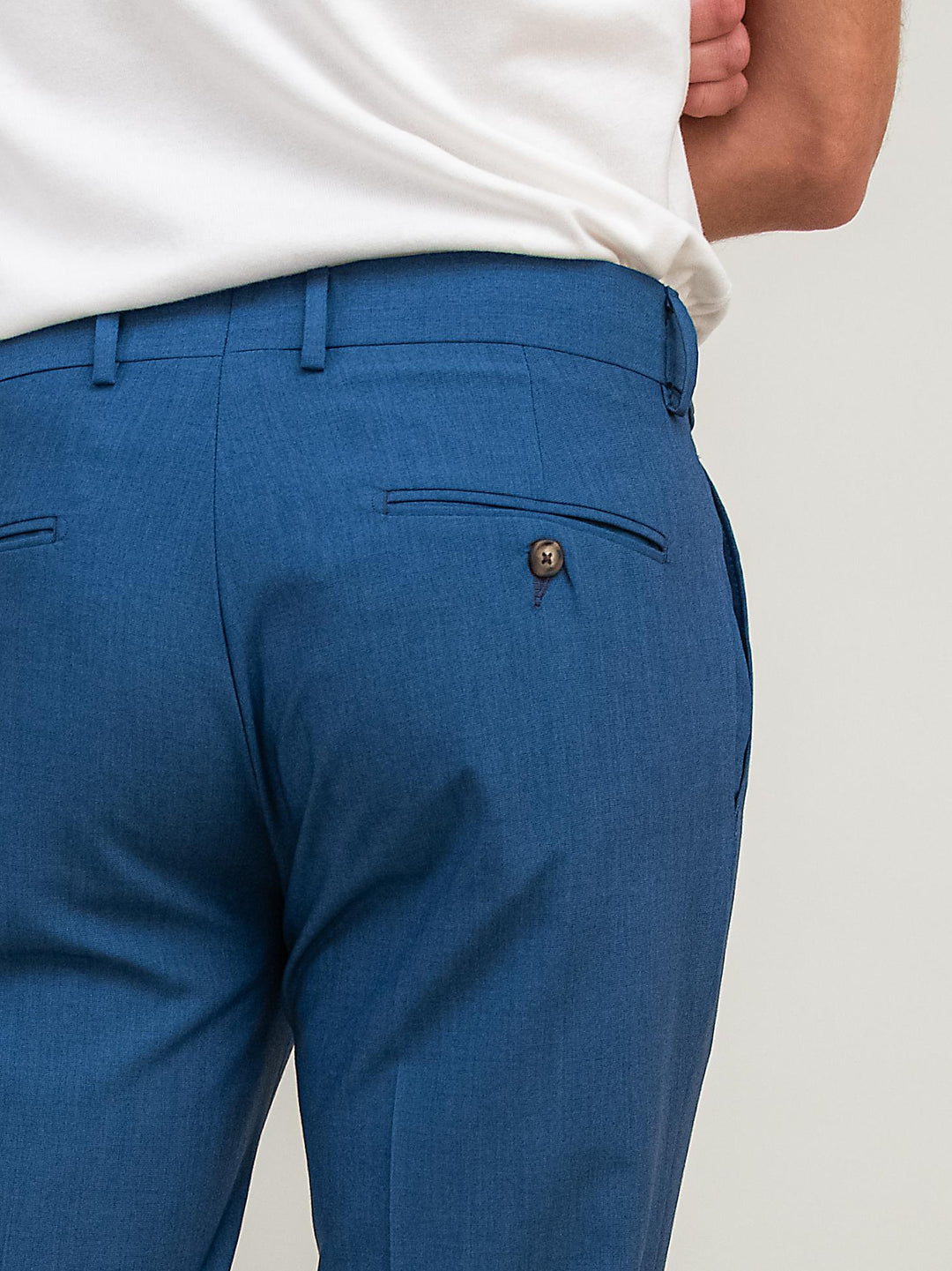 PANTALONE CON PINCES COLOR JEANS GALILEO JEANS ANDREA MORANDO 