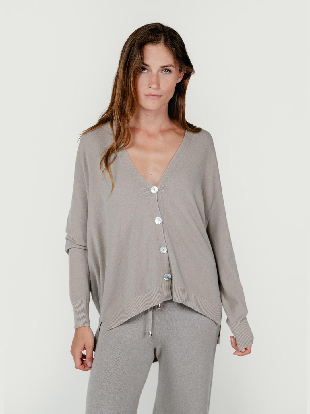 CARDIGAN CON BOTTONI TORTORA 022031 0447 BIMOR 