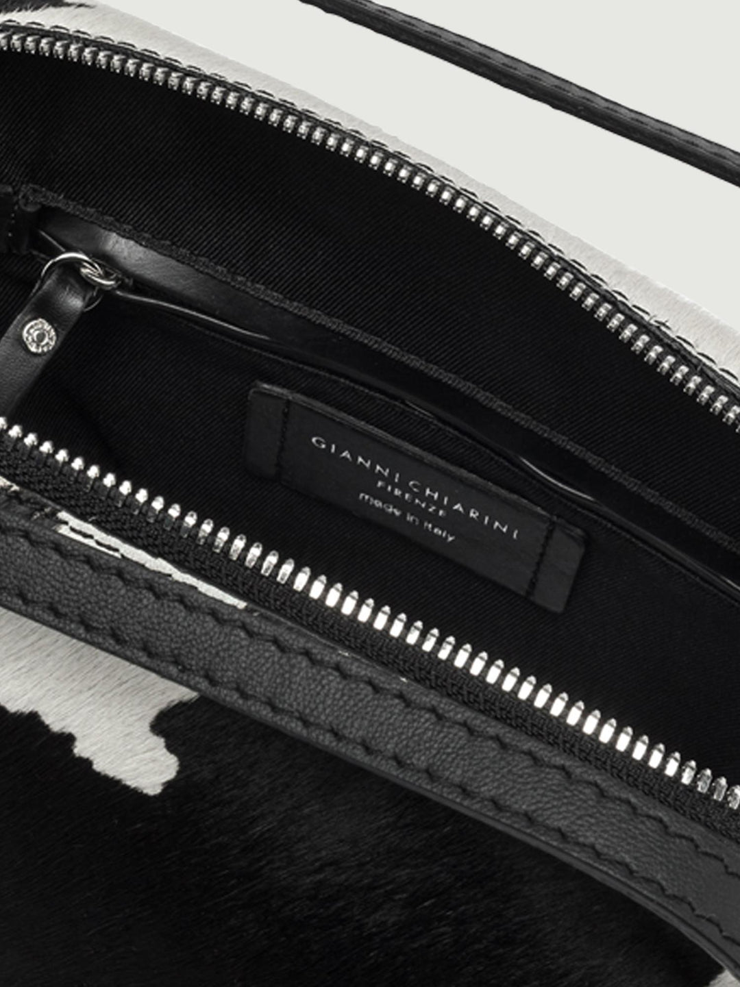 Borsa a mano Alifa in tessuto cavallino bianco e nero 8148 HORSY 11615 GIANNI CHIARINI 