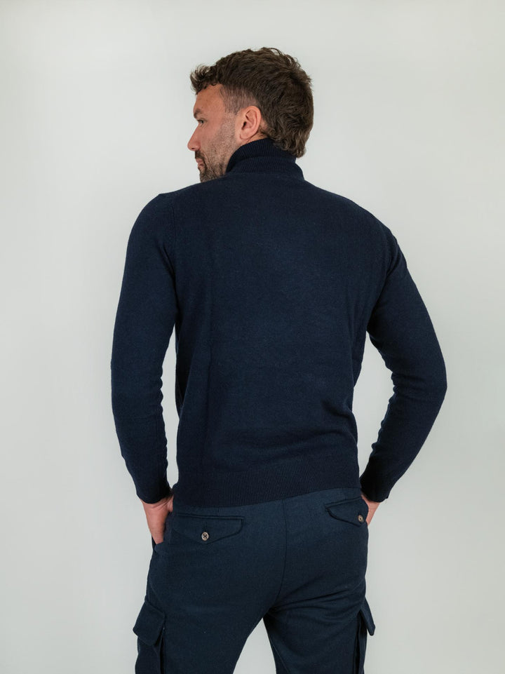 Dolcevita in lana e cashmere blu navy 1203224 205 ANDREA MORANDO 