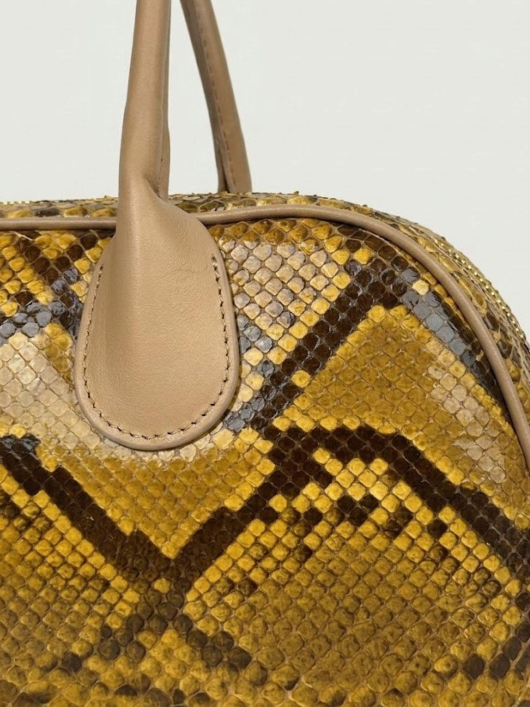 Borsa a spalla Doxie in pelle di pitone gialla DOXIE PITONE GIALLO BIMOR 