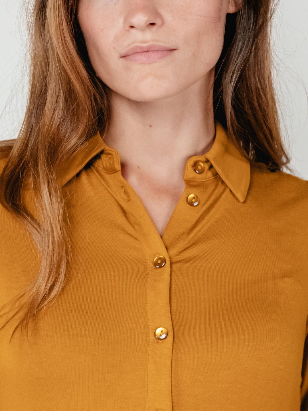 CAMICIA IN VISCOSA OCRA 555LISI111 12 ANDREA MORANDO 