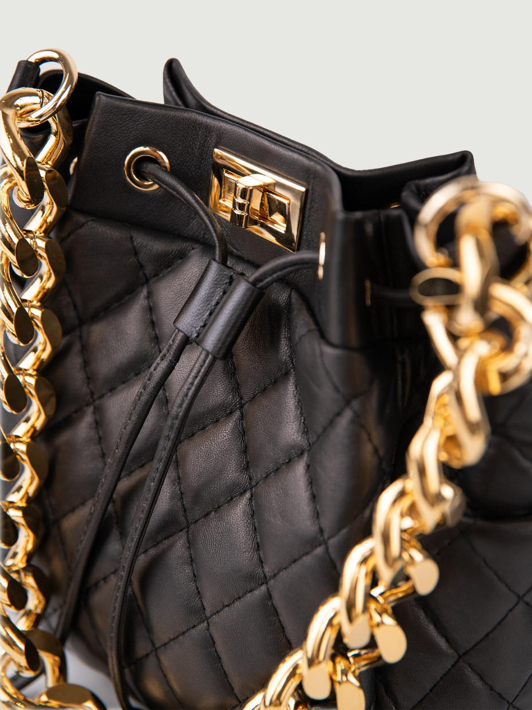 SECCHIELLO IN PELLE TRAPUNTATA BUCKET BUCKET NERO BIMOR 