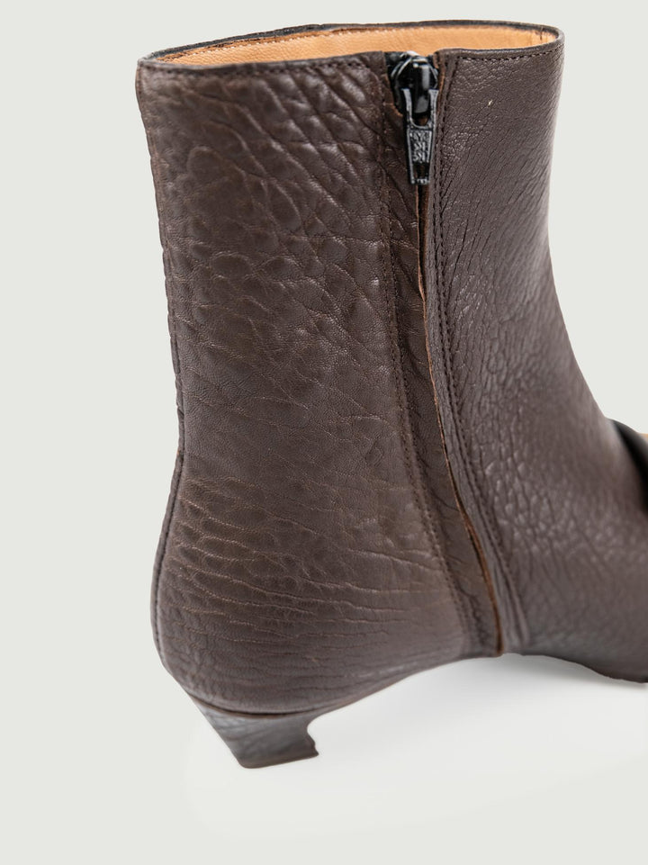 STIVALETTO IN PELLE MARTELLATA CON FRANGE TESTA MORO P452-NAPPA T MORO ANDREA MORANDO 