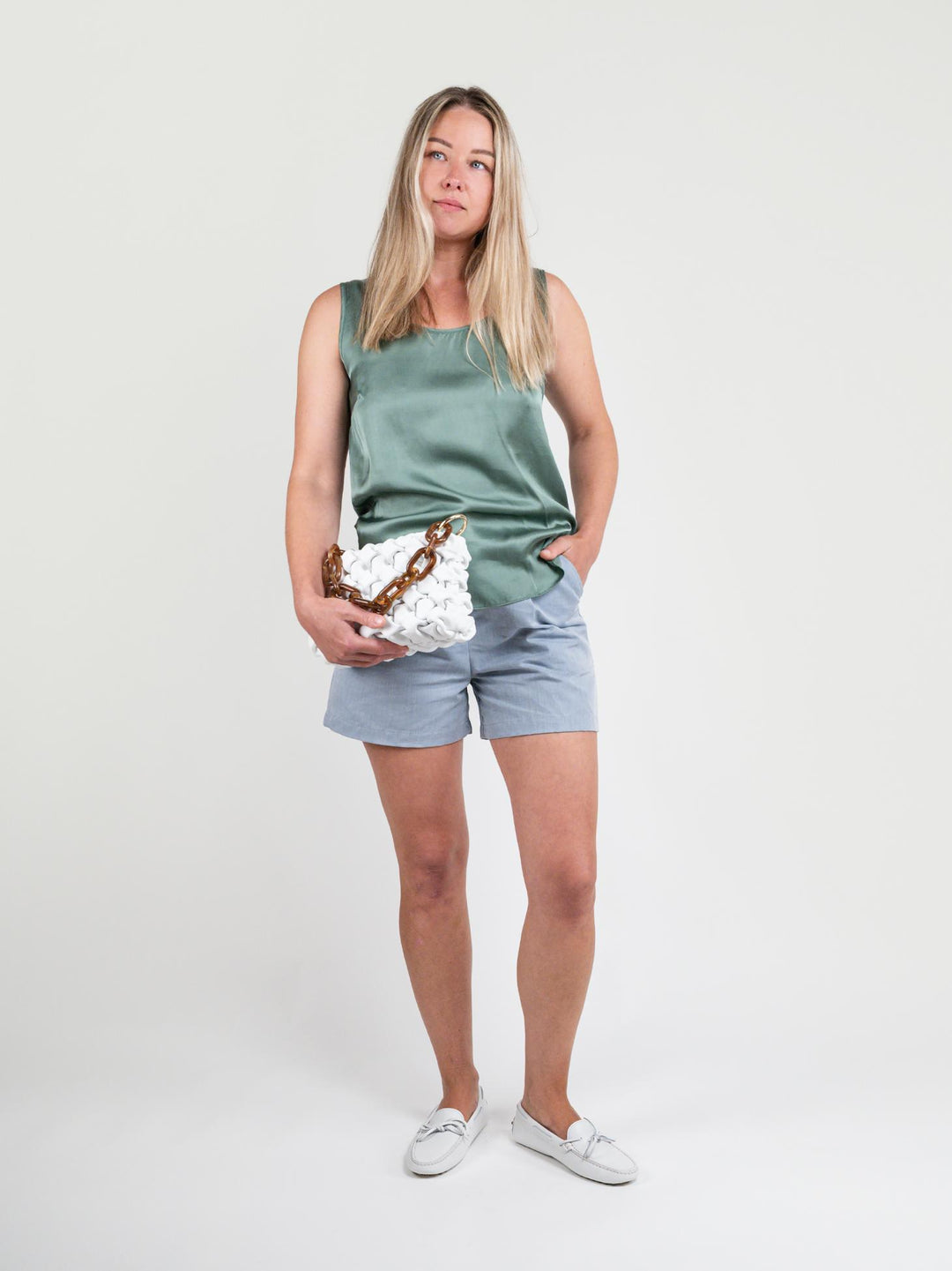TOP SMANICATO IN RASO VERDE 251C1048 335 ANDREA MORANDO 
