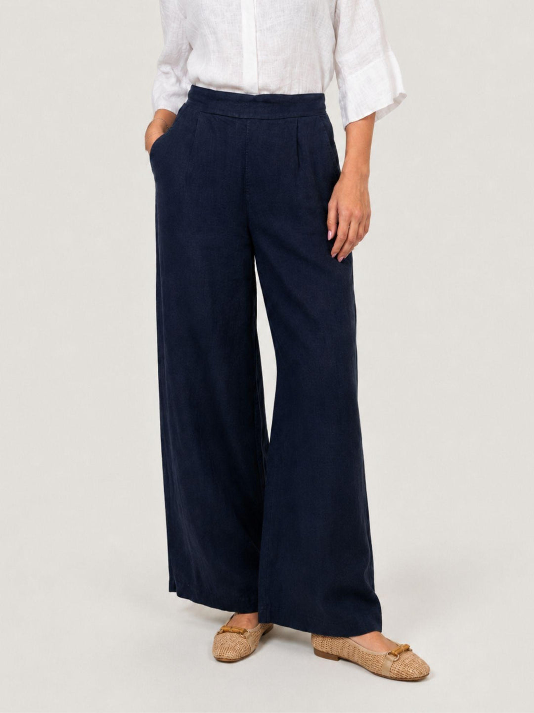 Pantalone con pences in lino navy 6PT02359 BLU ANDREA MORANDO 