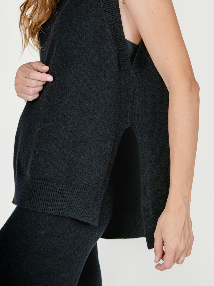 GILET LUNGO IN MAGLIA NERO 0570190 0010 BIMOR 