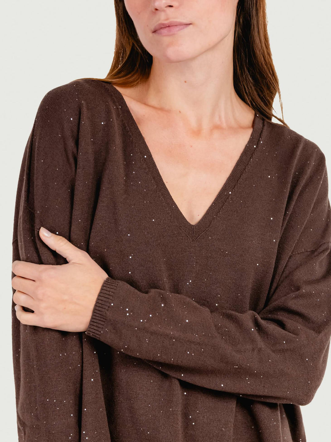 MAGLIA OVER A V MARRONE CON STRASS 7451V MARRONE ANDREA MORANDO 