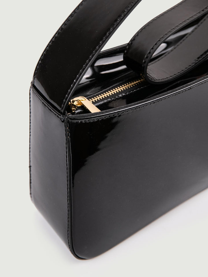 BORSA A SPALLA SEVENTY NERA IN VERNICE