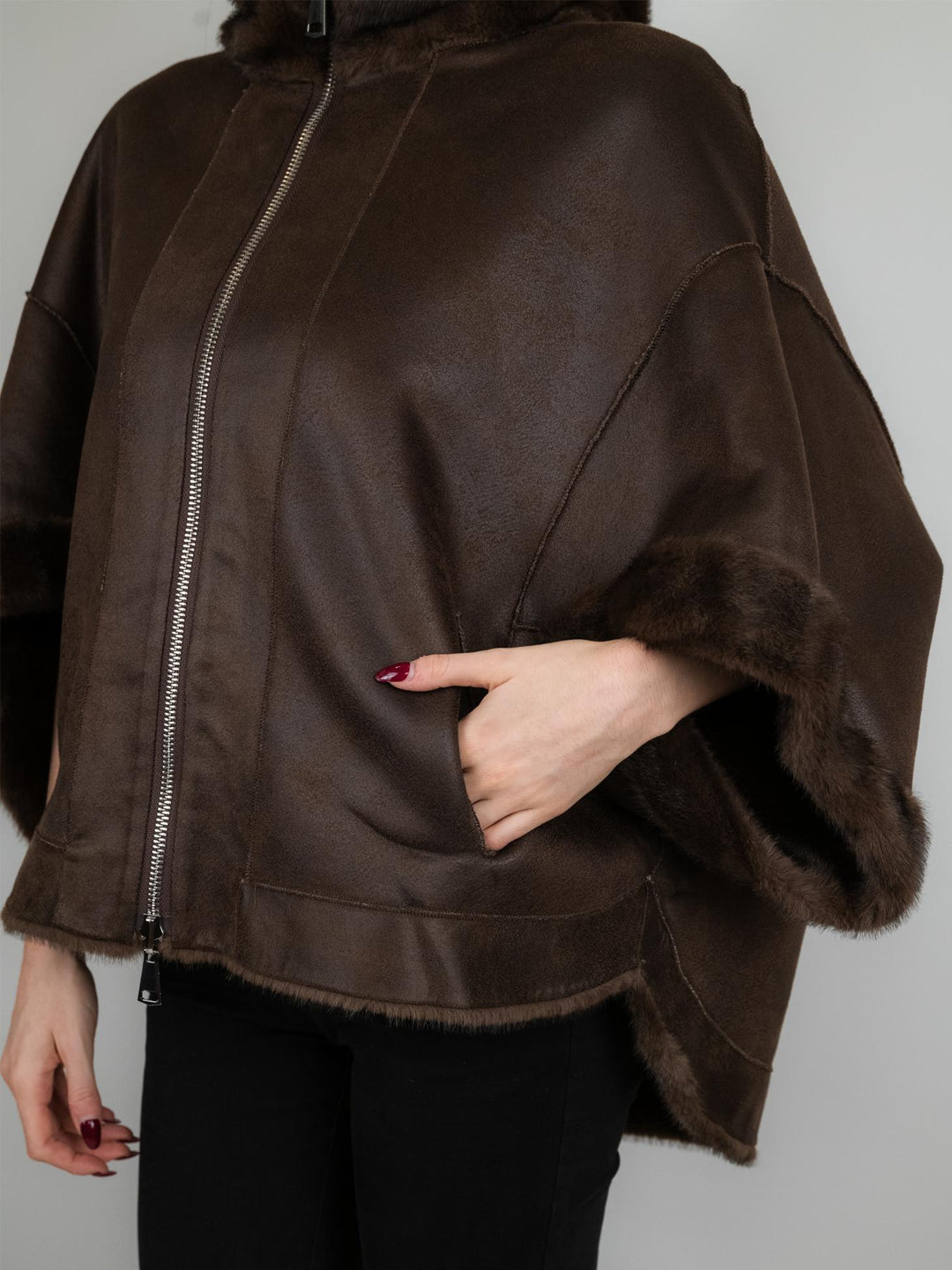 ECOMONTONE REVERSIBILE IN ECOPELLICCIA TESTA MORO B618MINK 42 ANDREA MORANDO 