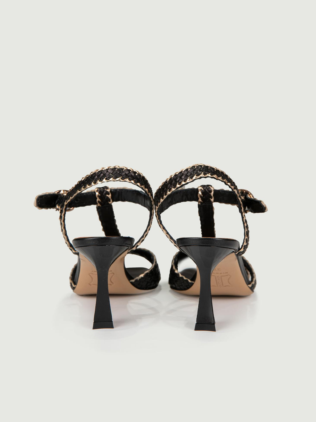 SANDALO CON TACCO IN PELLE INTRECCIATA