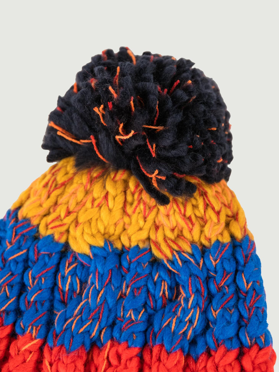 Berretto multicolor rosso con pom pon CP4072 MULTICOLOR ANDREA MORANDO 