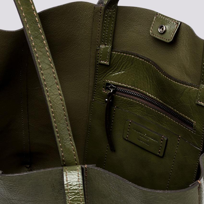 Borsa Super Light in Naplack guam Green BS 10336 NPK 13131 GIANNI CHIARINI 