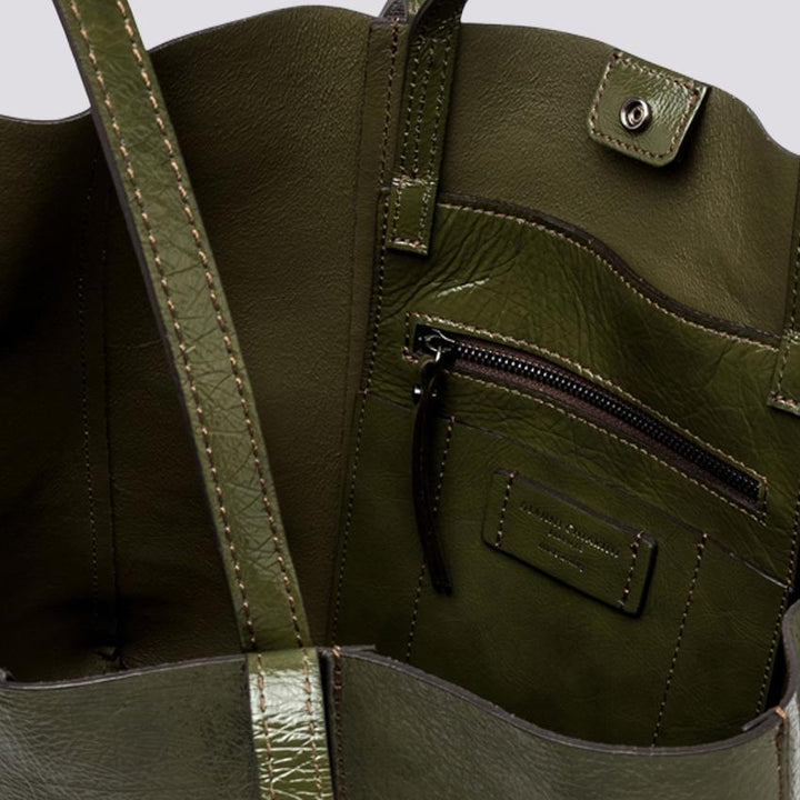 Borsa Super Light in Naplack guam Green BS 10336 NPK 13131 GIANNI CHIARINI 