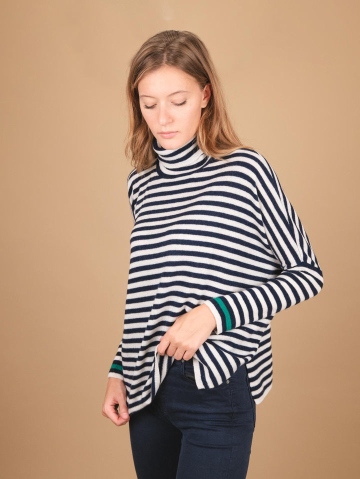DOLCEVITA OVERSIZE IN CASHMERE  A RIGHE NERE JOANNA RIGHEBIANCHE ABSOLUT CASHMERE 