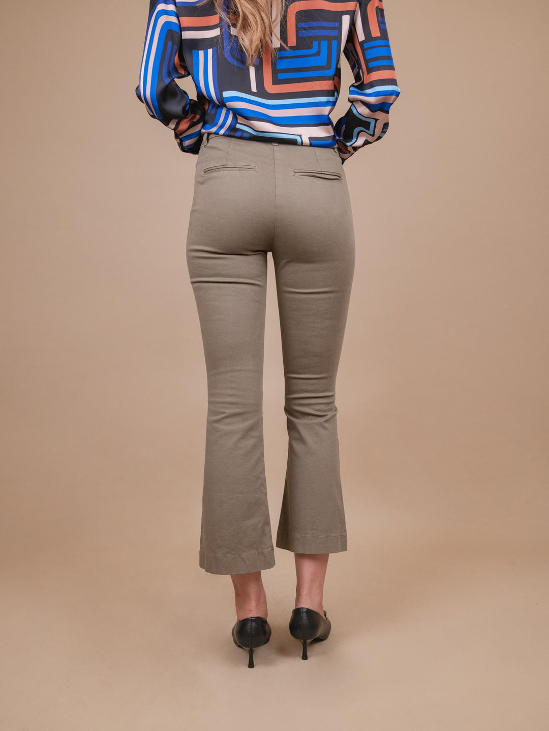 PANTALONE A TROMBETTA kaki 824JA 14016 ANDREA MORANDO 