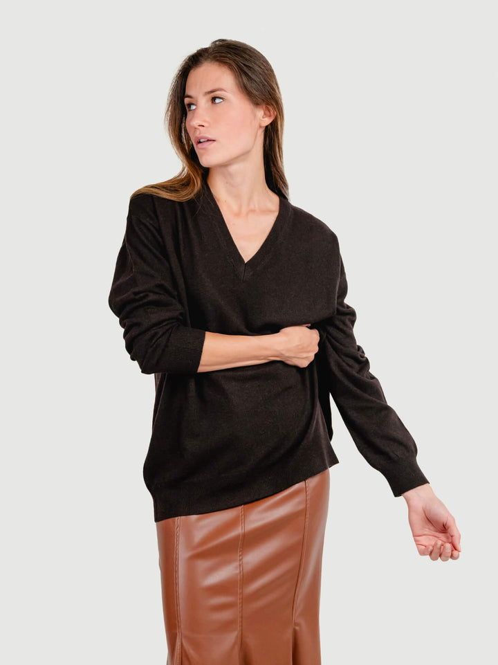 MAGLIA OVERSIZE SCOLLO A V TESTA MORO 14239V CAFFE ANDREA MORANDO 