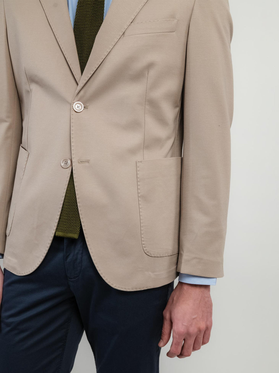 BLAZER MONOPETTO IN MAGLINA BEIGE