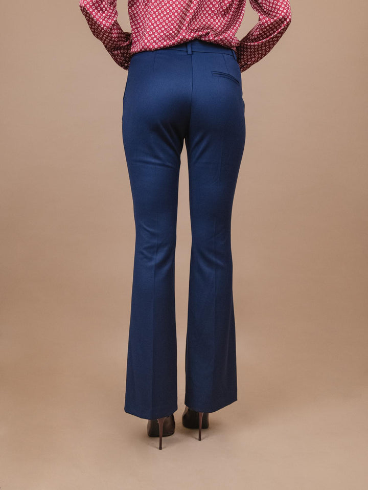 PANTALONE A ZAMPA IN TESSUTO BLU 8748KNIT BLU ANDREA MORANDO 