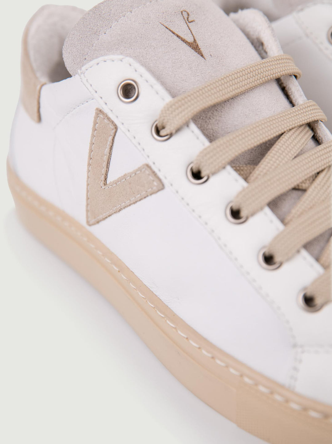 Sneaker Olympic Beige