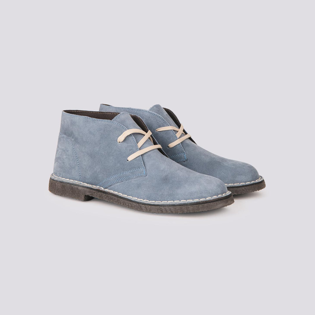 Polacchino Desert Boot azzurro ghiaccio in camoscio CLARK BLU BAHIA ANDREA MORANDO 