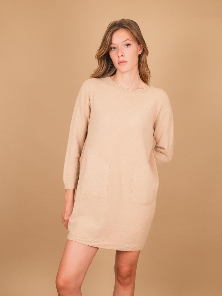 MAGLIA ABITO  CON TASCHE E SCOLLO A BARCHETTA BEIGE 0170/135 0234 BIMOR 