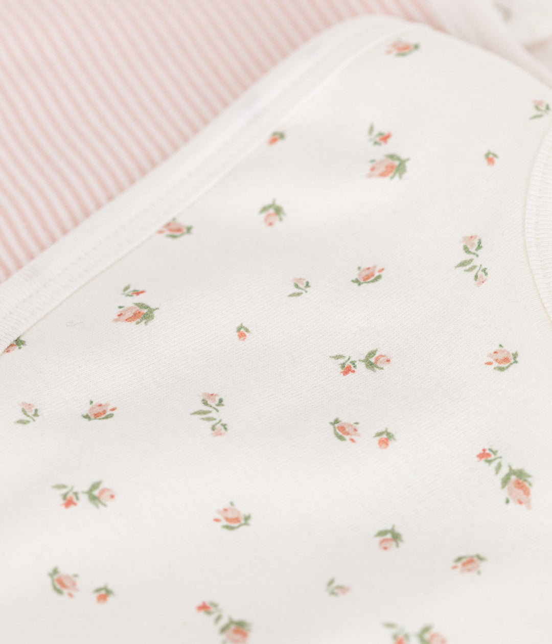 Confezione da due bavaglini righe e fiorellini A0ATG 01 PETIT BATEAU 
