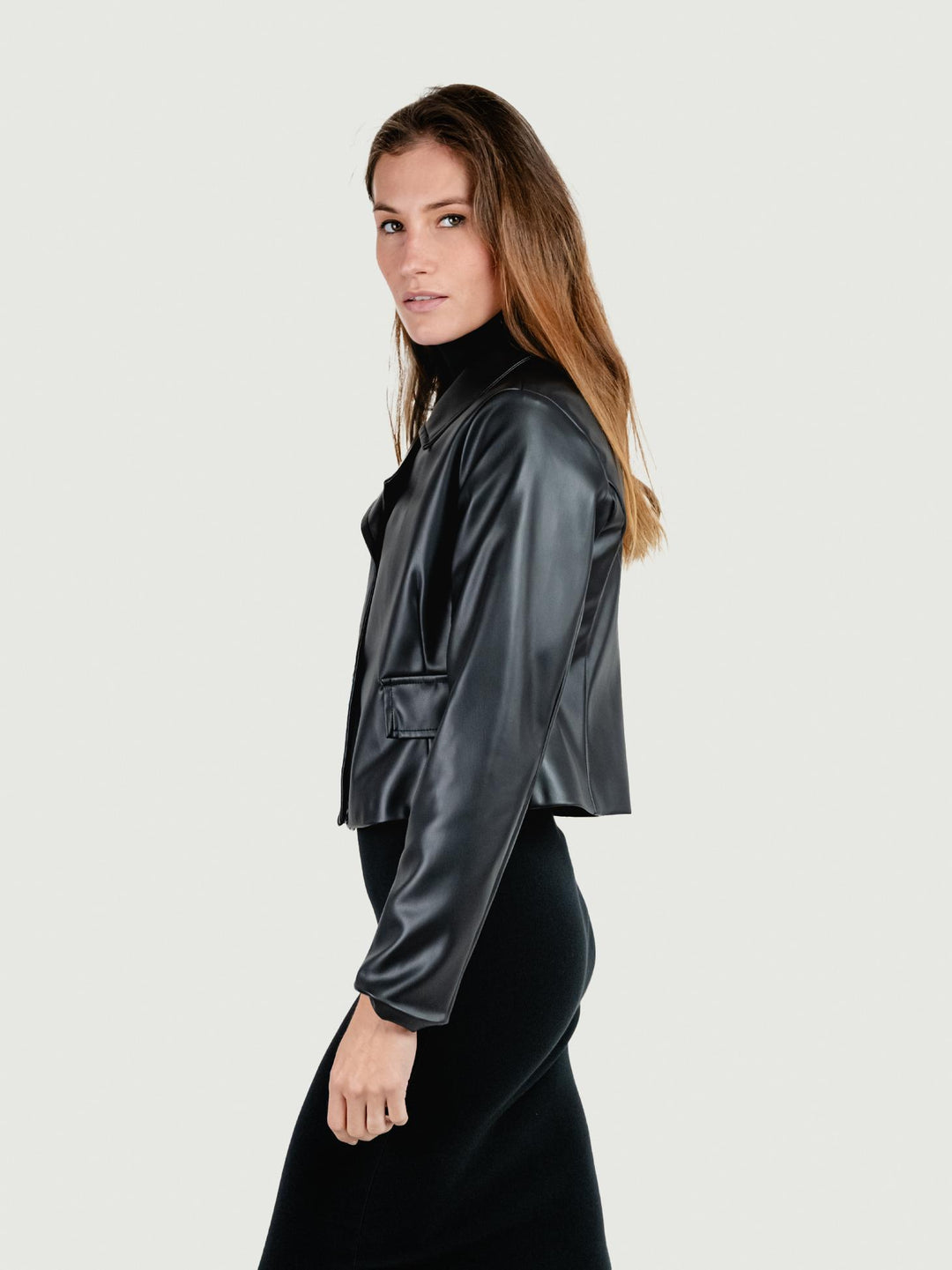 GIACCA CROPPED DOPPIOPETTO IN ECOPELLE NERA GI331FD/150M NERO ANDREA MORANDO 