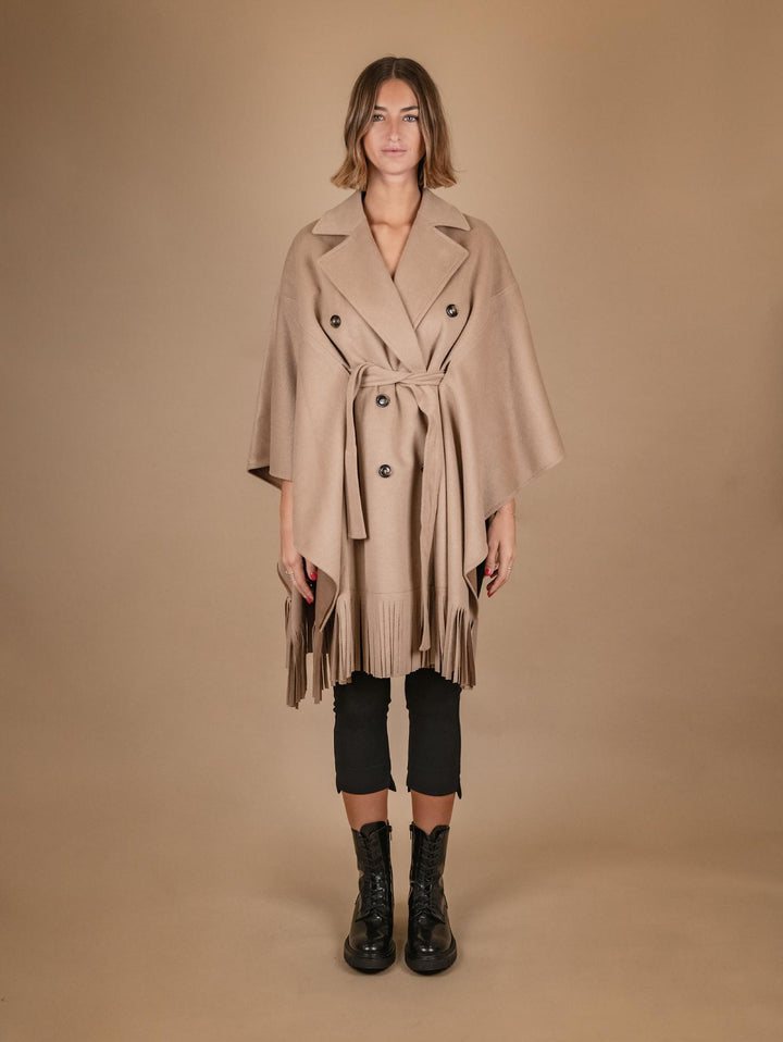 Cappotto mantella con frange cammello 9737CDH 51 ANDREA MORANDO 