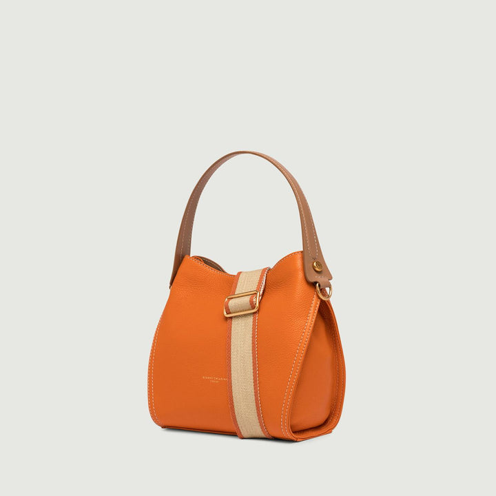 Borsa a spalla Gisella in pelle Flame Orange BS 10640 GRN-PL 13309 GIANNI CHIARINI 