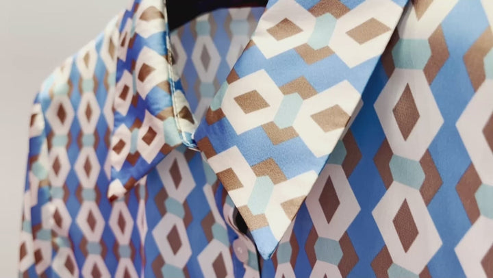 Camicia in fantasia geometrica multicolor turchese