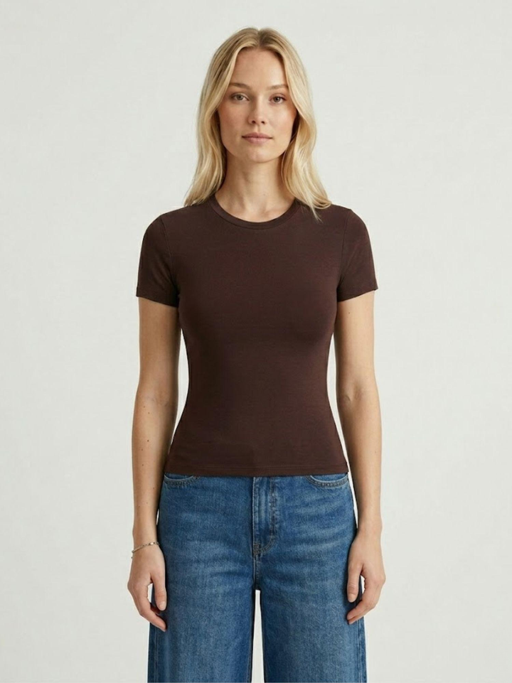 T-shirt girocollo in cotone moro